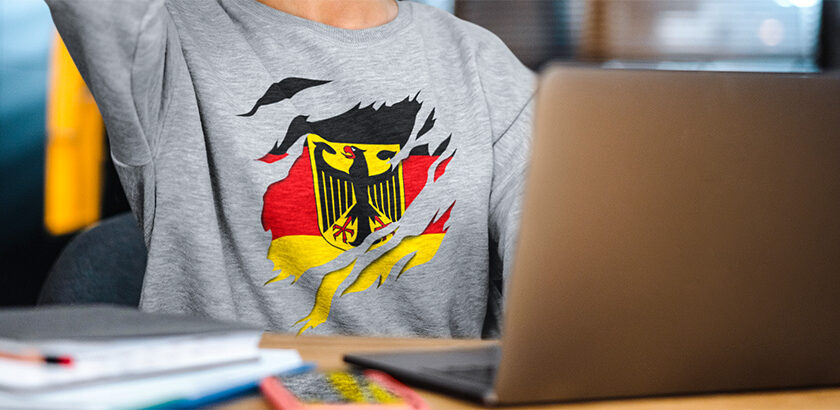 amazon kaufen Deutschland Fahne flagge und Wappen mit Kratzspureneffekt sweatshirt pullover